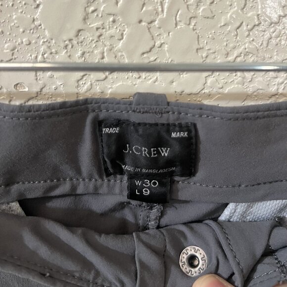 J Crew Stretch Chino Shorts Size 30 Length Inseam 9" Dark Gray EUC Casual Grey - Picture 2 of 3